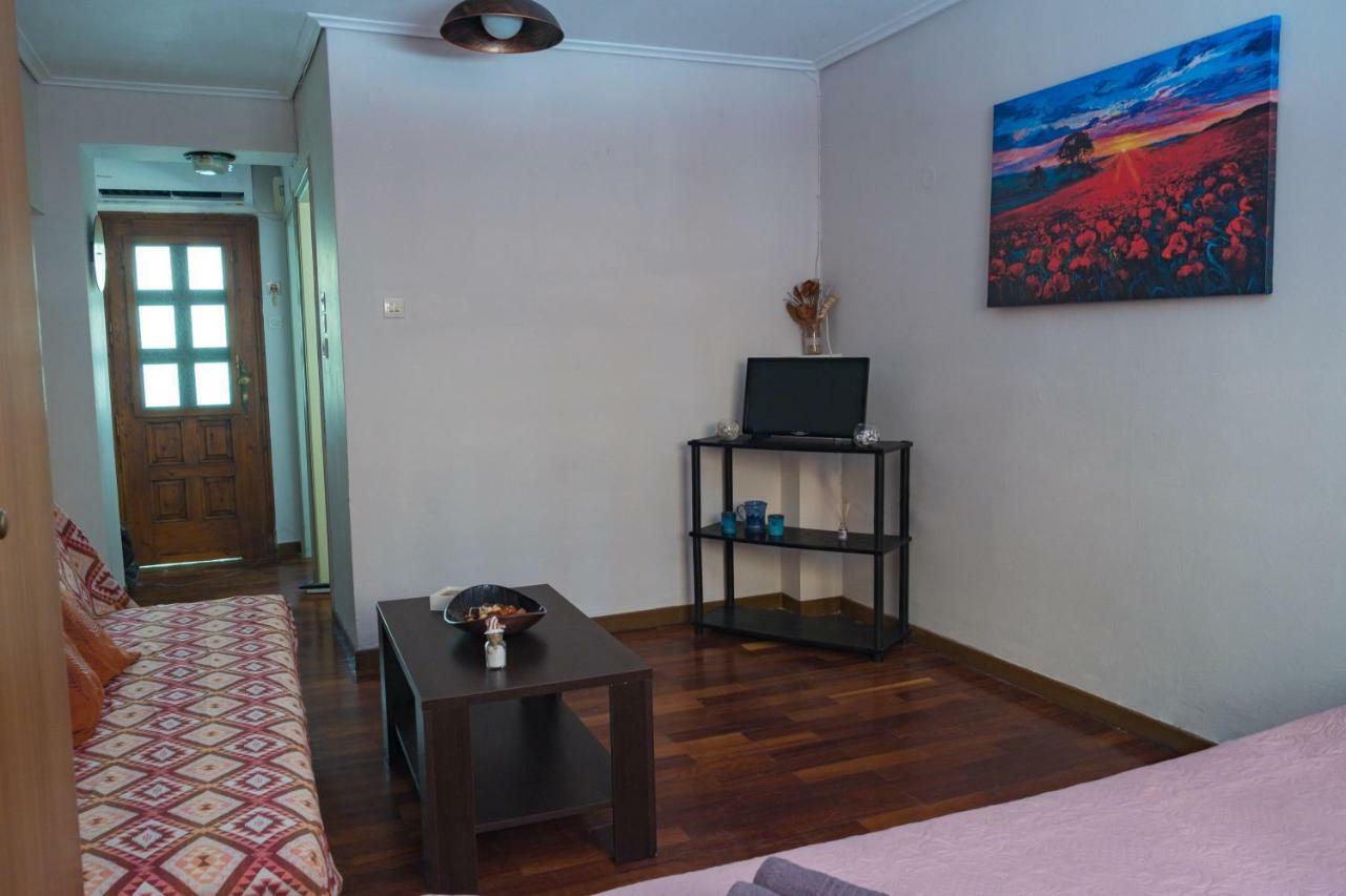 James Room ซาโมส ภายนอก รูปภาพ